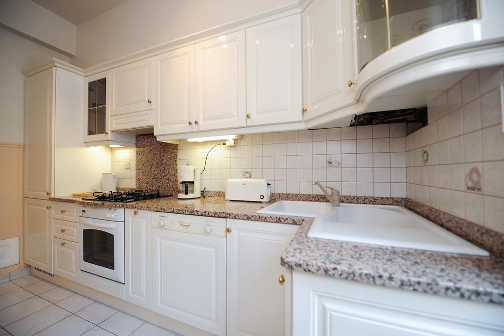 Appartement Minuetto Five Stars Holiday House Νίκαια Εξωτερικό φωτογραφία