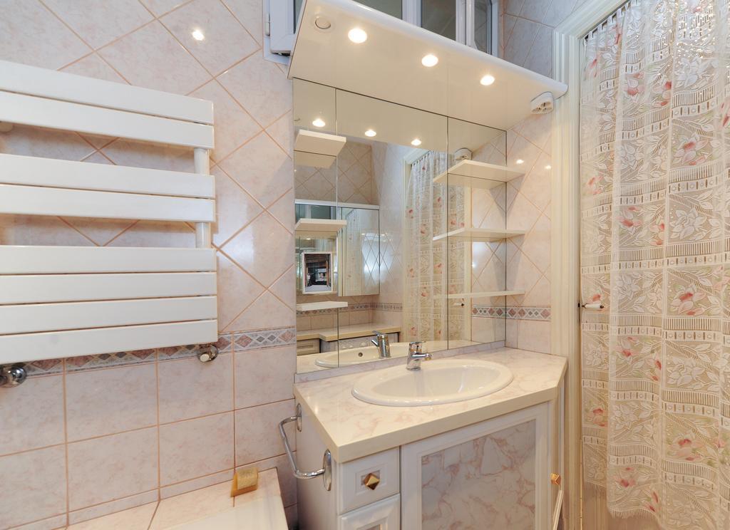 Appartement Minuetto Five Stars Holiday House Νίκαια Εξωτερικό φωτογραφία