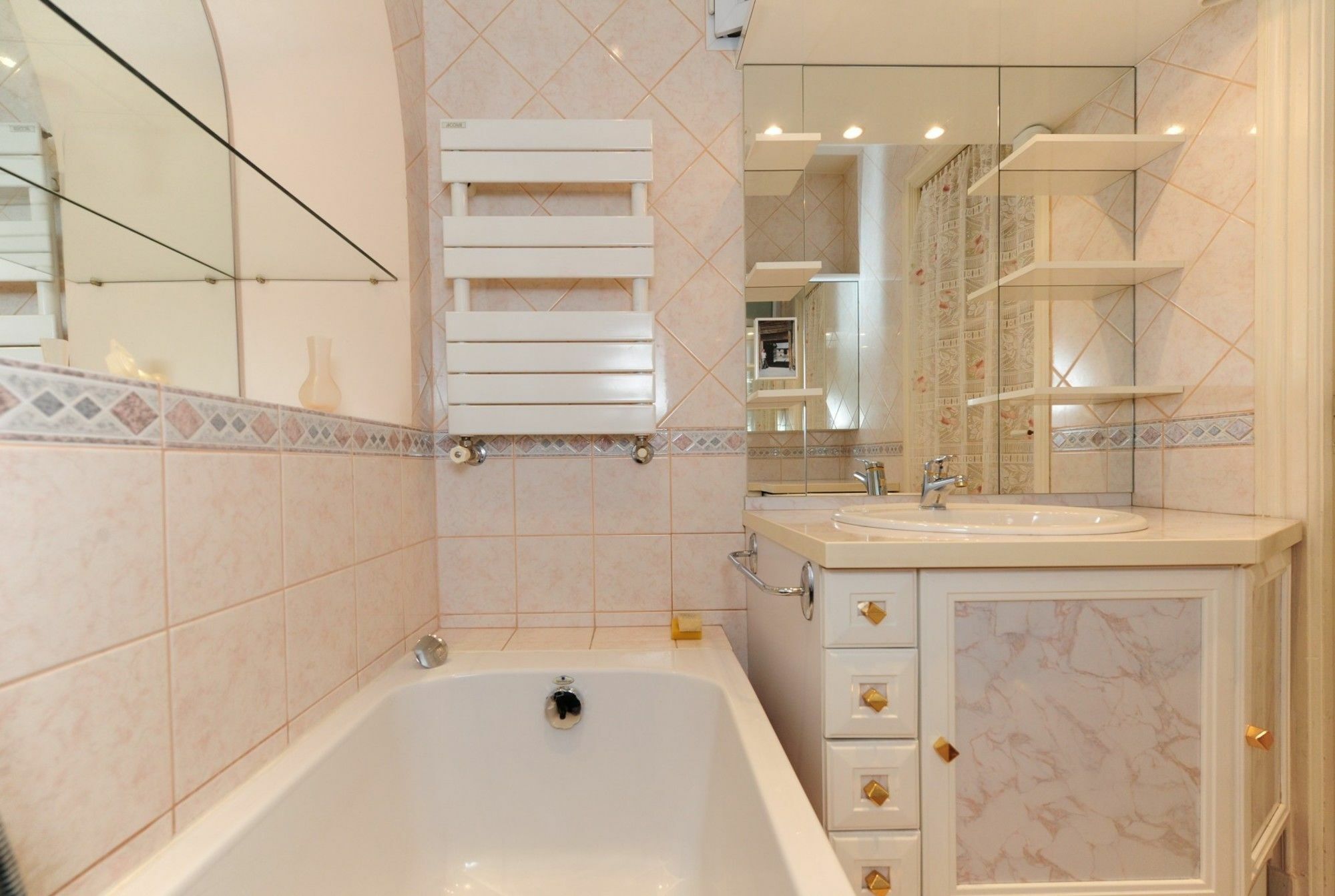 Appartement Minuetto Five Stars Holiday House Νίκαια Εξωτερικό φωτογραφία